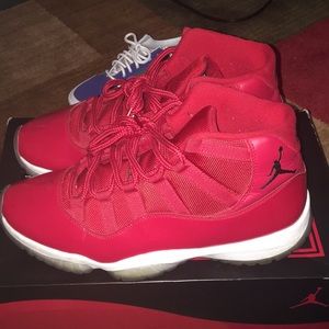 Gym Red 11s Men Jordans